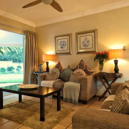 Vair'S Place Guest House In Sandton Paulshof - Apartment, Lux Suites & Spa Johannesburg Dış mekan fotoğraf