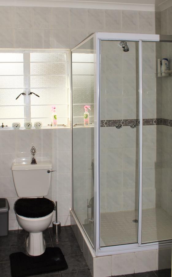 Vair'S Place Guest House In Sandton Paulshof - Apartment, Lux Suites & Spa Johannesburg Dış mekan fotoğraf